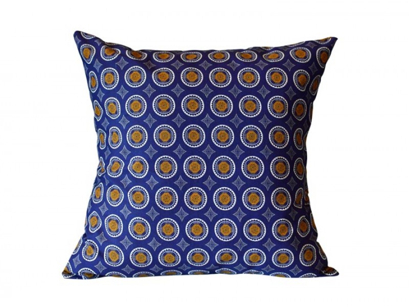 Shweshwe Print cushion cover - Indigo Blue with white and Yellow Rings Shweshwe Print cushion cover - Indigo Blue with white and Yellow Rings